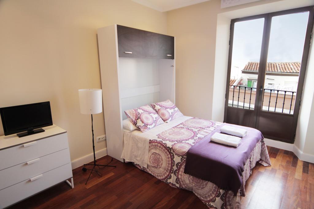 Olmorooms Madrid Ruang foto